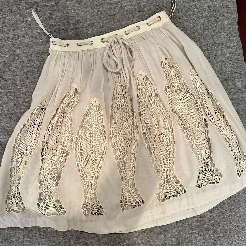 Anthropologie - Floreat, Embroidered Cloud Fish Skirt - Size 4
